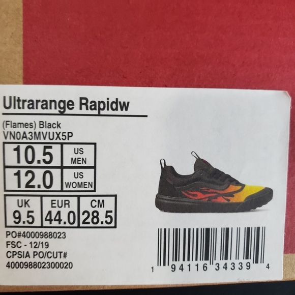 *Sold New Van's Ultrarange Rapid Black Flames - Picture 9 of 9
